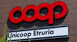Unicoop Etruria trova l'accordo con i sindacati sul piano industriale: dalla massima tutela occupazionale agli incentivi per gli esodi volontari. Tutti i dettagli