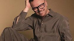 Gigi D&rsquo;Alessio apre il tour nei palazzetti: domenica la data zero al PalaTerni
