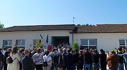 Dopo due anni di lavori riapre la scuola a Verna