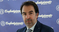 La replica all&rsquo;assessore Ghione, Franceschini: &ldquo;Crisi, si scarica responsabilit&agrave; sui negozi&rdquo;