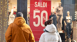 Saldi invernali in Umbria, ecco quando inizieranno e quanto dureranno. Il calendario regione per regione 
