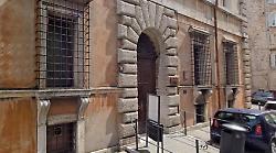 I manoscritti di Petrarca e Boccaccio in mostra alla Biblioteca Augusta di Perugia. Sabato 10 maggio il taglio del nastro, poi l'esposizione andrà avanti fino a luglio. Tutte le date e gli orari