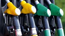 Umbria, effetto guerra sui carburanti: la benzina tocca anche i due euro. I rincari di luce e gas costeranno alle aziende 257 milioni