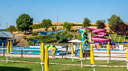 Tutti in piscina per sopravvivere al caldo torrido in Umbria: ingressi in aumento anche del 30 per cento