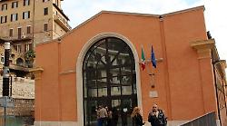 Fermato con droga in auto: arrestato dai carabinieri per detenzione ai fini di spaccio di sostanze stupefacenti