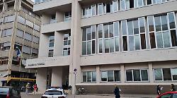Terni, operaio-massaggiatore pestato e derubato: i tre rapinatori restano in carcere