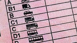 Falso certificato medico per avere la patente: condannato a  otto mesi