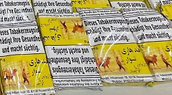 Sequestrati 40 chili di tabacco da masticare: trovate mille confezioni in un'attivit&agrave;. Denunciato il titolare 