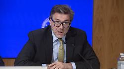 S&P conferma per l'Italia il rating e aumenta outlook, Giorgetti "Lavoro paga"