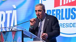 FI, Gasparri si dimette da capogruppo al Senato "Mia decisione autonoma"