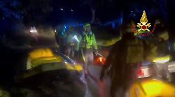 Maltempo in Molise, a Termoli salvato un automobilista travolto dalla piena