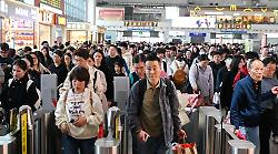 Cina, per la Festa di Qingming i viaggi interregionali aumentano del 5,6%