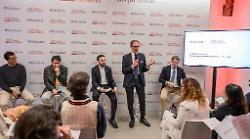 Banca Generali, due nuove opere nella collezione di BG ArTalent a Milano