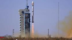 La Cina lancia il razzo Long March-4C per il rilevamento dei gas serra