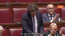 Andrea Tremaglia in Aula: Mio nonno Mirko mai pentito di militanza Repubblica sociale. FdI applaude