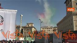 Festa della Repubblica, il passaggio delle Frecce Tricolori sull'Altare della Patria