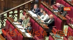 PNRR-Scuola, Protesta AVS in Aula con aeroplani di carta così i ricercatori lasceranno Italia