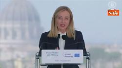 Meloni: Africa continente ricchissimo che può stupire se messo nelle giuste condizioni