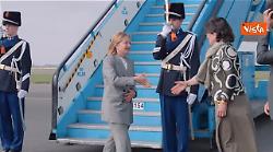 Meloni arriva ad Amsterdam per partecipare al vertice Nato a L'Aja