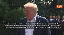 Trump: Dazi del 50% al Brasile? Trattano male Bolsonaro, è un uomo onesto