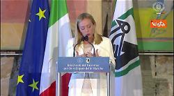 Meloni nelle Marche: Senza l'identità italiana è impossibile copiare il nostro Made in Italy