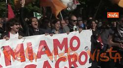Corteo pro Gaza a Roma, Elly Schlein grida "Free free Palestine" nel corteo