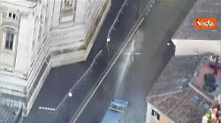 Scontri al corteo pro Gaza a Roma, gli idranti della Polizia in azione a Santa Maria Maggiore