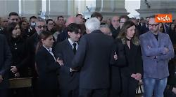 Carabinieri morti nel Veronese, Mattarella abbraccia i familiari a funerali di stato a Padova