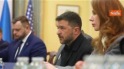 Zelensky a Washington incontra il Ministro dell'Energia statunitense Chris Wright
