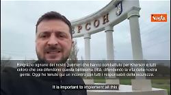 Zelensky a Kherson: Dev'essere protetta con più sistemi senza pilota