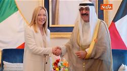 Meloni incontra il Sultano di Oman e l'Emiro del Kuwait in Bahrein per il GCC