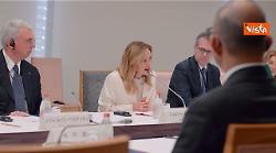Meloni a Takaichi: "Cooperazione reale tra noi", poi la invita a Roma