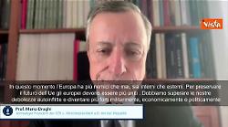 Draghi riceve Premio Carlo Magno: Ue ha pi&ugrave; nemici che mai, si rafforzi su difesa e mercati