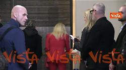 Donatella Versace alla camera ardente di Valentino a Roma