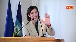 Schlein: "Possiamo vincere le prossime elezioni, infatti la destra vuole cambiare regole del gioco"