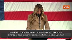 Gli auguri di Melania Trump alle forze armate Usa: "Buon San Valentino"