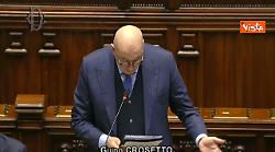 Blocco navale, Crosetto: "Non compete alla Difesa, disegno di legge ancora in valutazione"