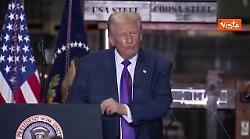 Trump balla la 'Trump dance' prima di un comizio in Georgia sulla note di Ymca