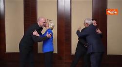 Zelensky accoglie a Kiev Von Der Leyen e Costa nel giorno del quarto anniversario della guerra