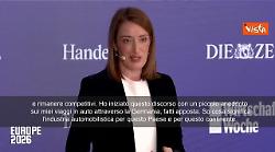 Metsola: Per troppo tempo l'Ue ha fatto sentire in colpa chi guida un'auto