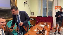 Amico Mio, il saluto di Salvini prima dell&rsquo;inizio della conferenza stampa alla Camera