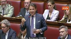 Conte a Meloni: La sua subalternit&agrave; a Trump &egrave; ignobile