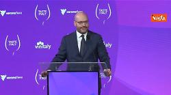 Lorenzo Fontana a Vinitaly: Da Verona un appello al mondo per la pace e la diplomazia