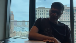 Famiglia bloccata a Doha, la chiamata con la Farnesina: "Dovete trasferivi in maniera autonoma verso Riyad" | VIDEO