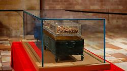 La teca antisfondamento che protegge le spoglie di San Francesco, quale &egrave; l'azienda che l'ha costuita