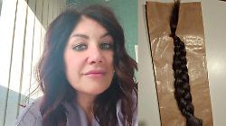 Un taglio che vale un sorriso, ecco il progetto che a Umbertide sostiene le pazienti oncologiche: "Con i nostri capelli realizziamo le parrucche"