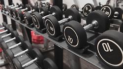 Acquista macchinari da palestra con 5 mila euro ma era una truffa: denunciato 49enne