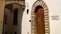 Accoltell&ograve; 39enne in strada a Foligno, contestato il tentato omicidio all'ex dirigente del Comune