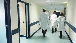 Contratto non rinnovato da 16 anni: sciopero dei lavoratori della sanit&agrave; privata