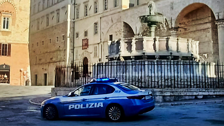 Perugia, maltrattamenti in famiglia: chiude la moglie in casa, arrestato 36enne gi&agrave; ammonito